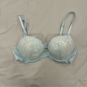 LIKE NEW- Victoria’s Secret Light Blue and Tan Lace Push Up Bra- Size 34 B